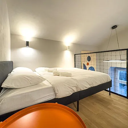 Διαμέρισμα New Modern Art Loft Apartment, Center