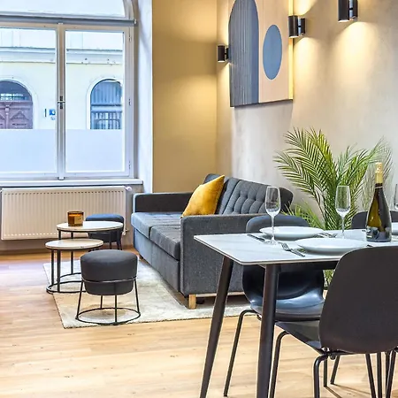 דירה New Modern Art Loft Apartment, Center *